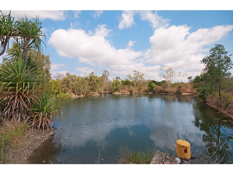 348 Valley Drive, Oak Valley QLD 4811
