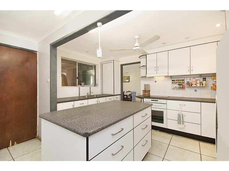 Majors Creek QLD 4816