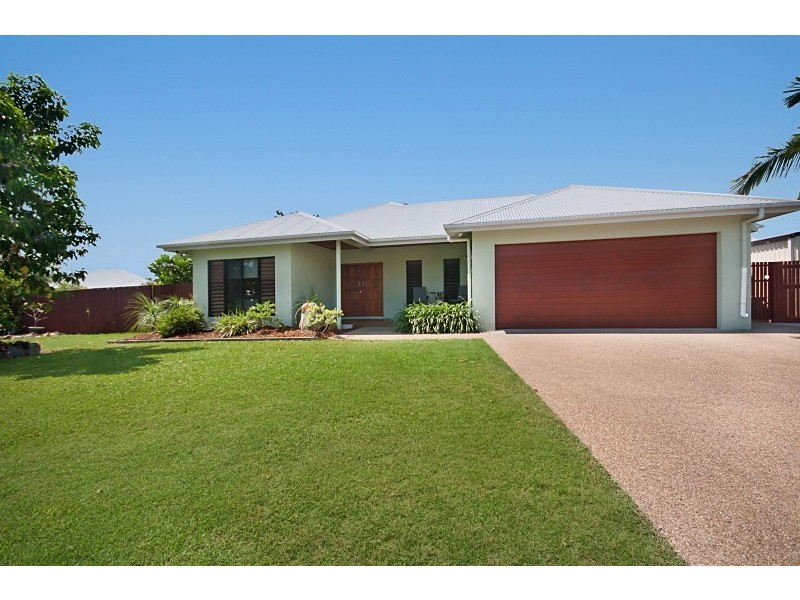 52 Woodwark Drive, Bushland Beach QLD 4818