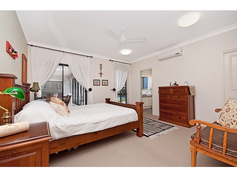 38 Shoalmarra Drive, Mount Low QLD 4818