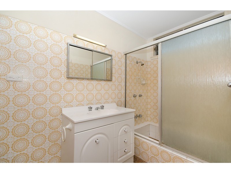 80 Bainbridge Street, Heatley QLD 4814