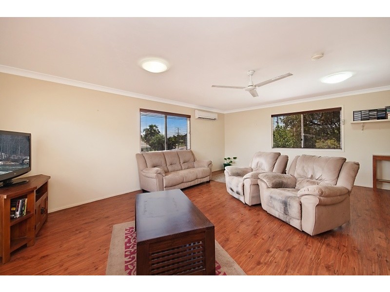 5 Tam O’Shanter Dr, Kirwan QLD 4817