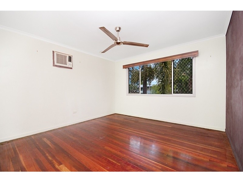 14 Jenkins Street, Kirwan QLD 4817