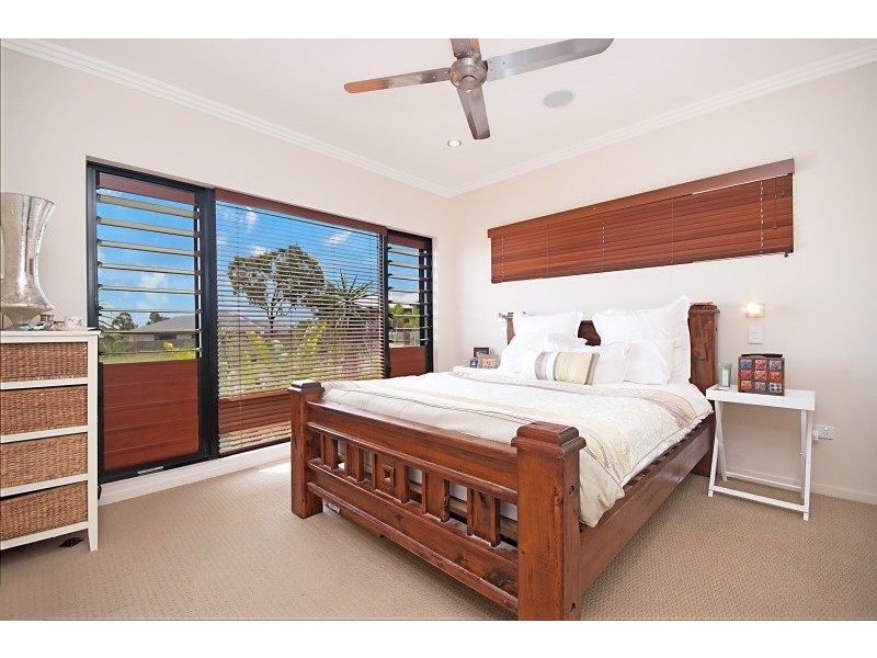 87 Shutehaven Circuit, Bushland Beach QLD 4818