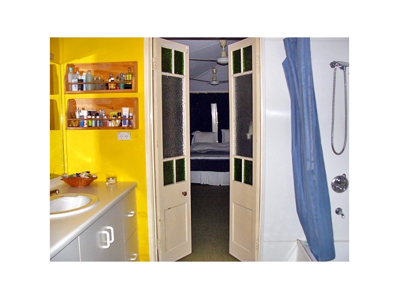 94 Majors Creek Road, Majors Creek QLD 4816