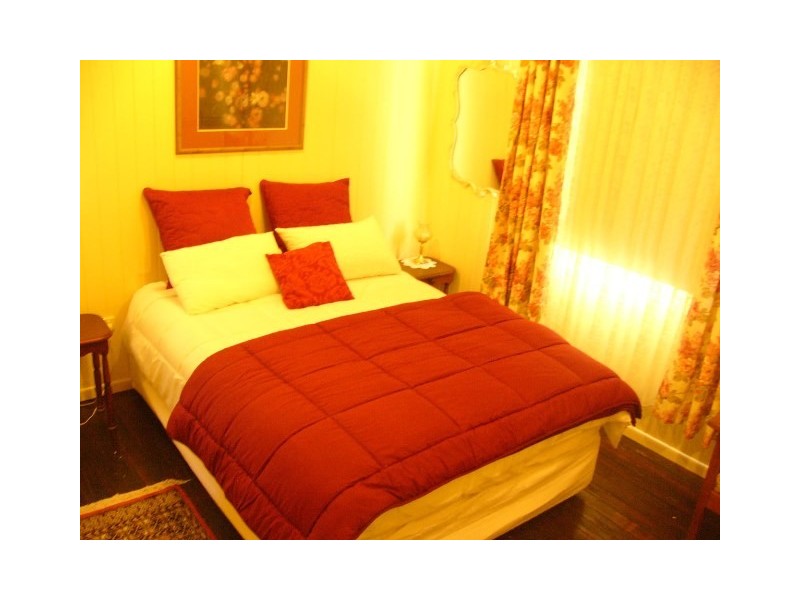 94 Majors Creek Road, Majors Creek QLD 4816