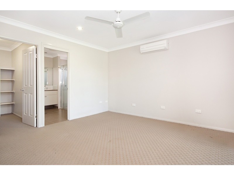 35 Kirrama Court, Bushland Beach QLD 4818