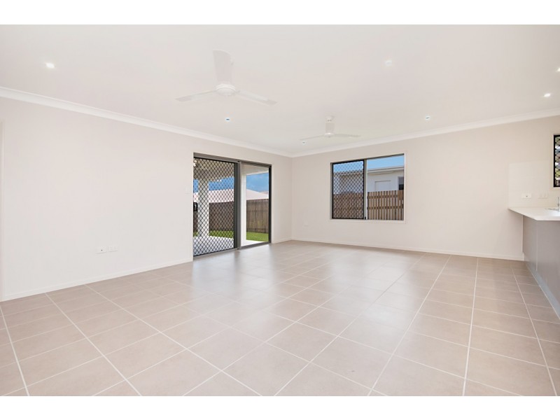 11 Merritt Crt, Deeragun QLD 4818