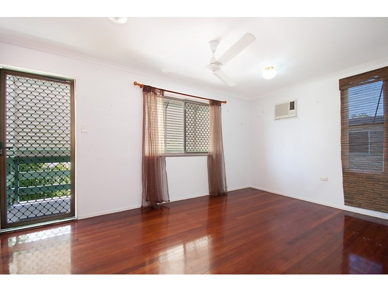 18 Granados Street, Kirwan QLD 4817