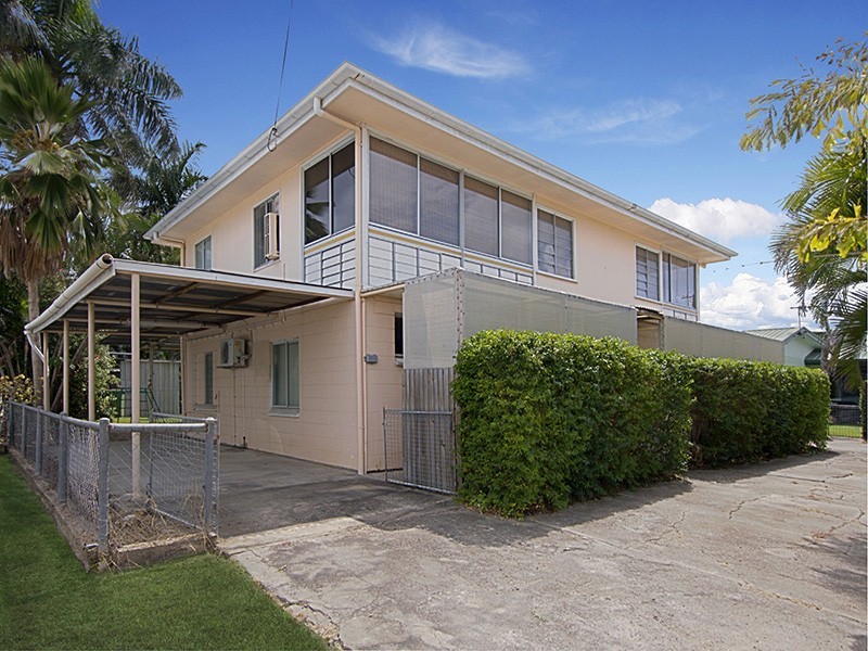 9 Ives Street, Kirwan QLD 4817