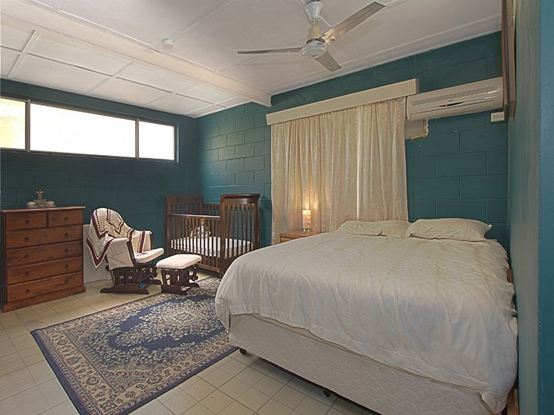 9 Ives Street, Kirwan QLD 4817