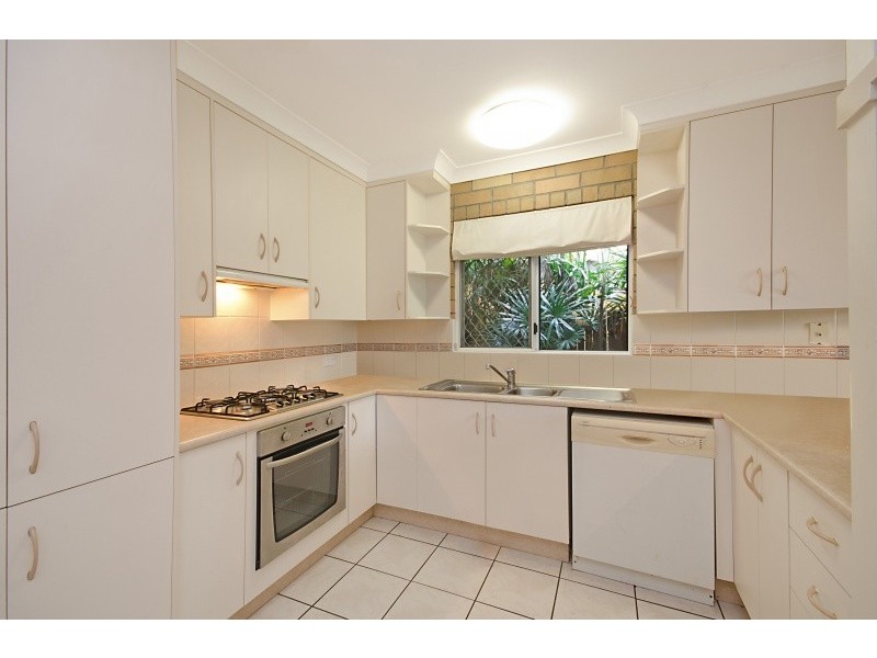 5 Crown Court, Kirwan QLD 4817