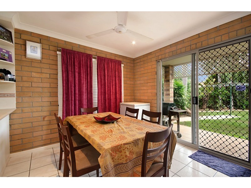 5 Crown Court, Kirwan QLD 4817