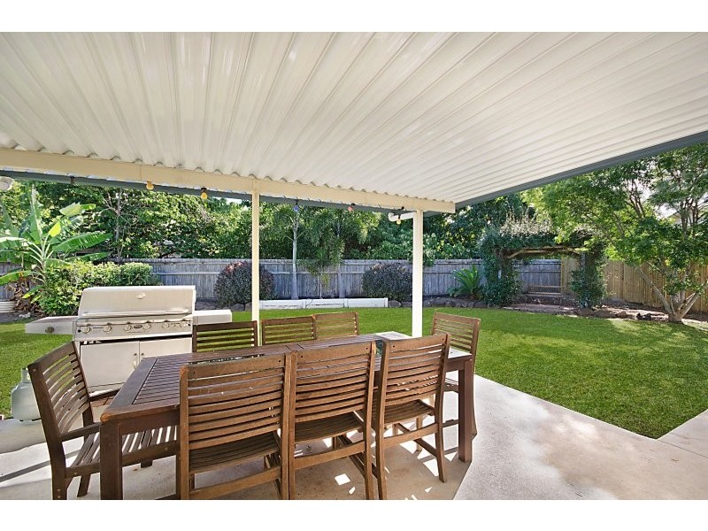 27 Tibarri Street, Kirwan QLD 4817