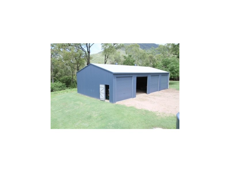 1046 Woodstock Giru road, Majors Creek QLD 4816