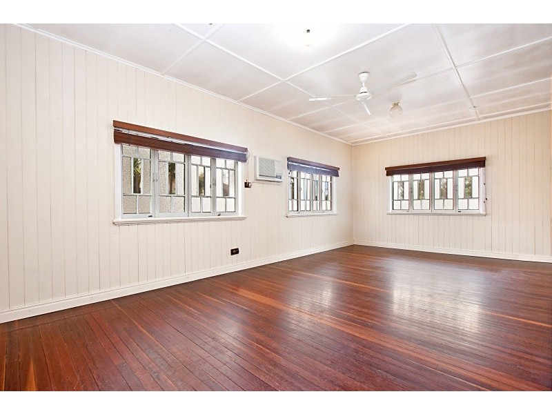 1338 Riverway Drive, Kelso QLD 4815