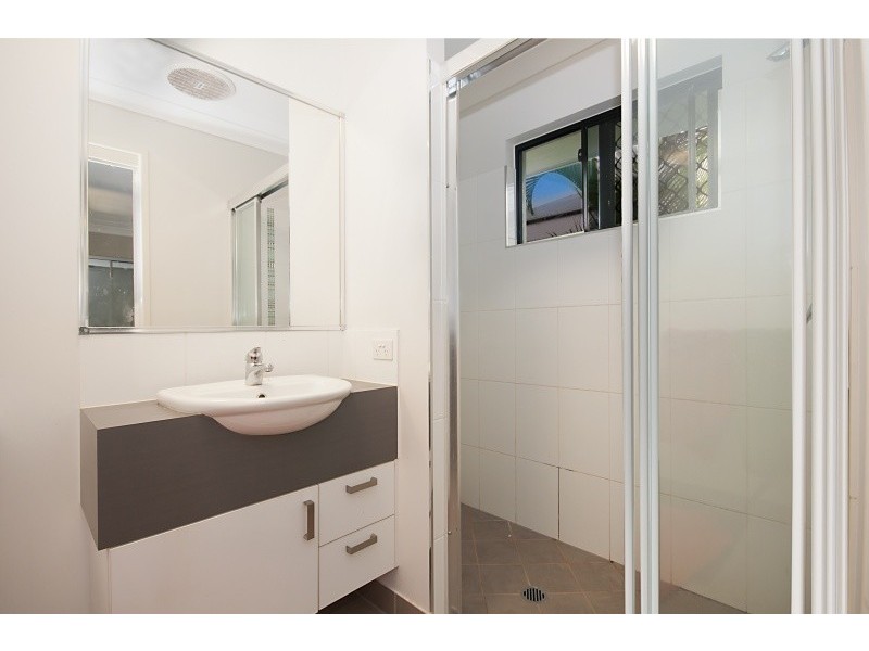 10 Atwood Street, Mount Low QLD 4818