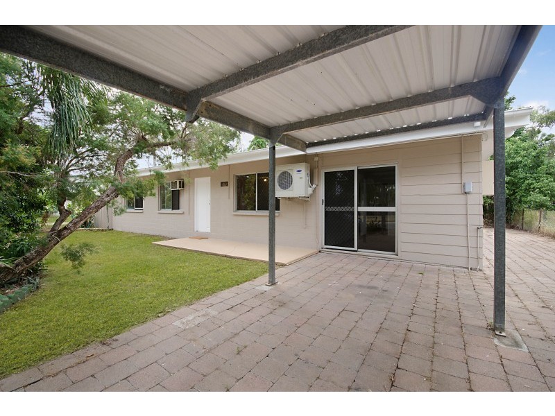 140 Miles Avenue, Kelso QLD 4815
