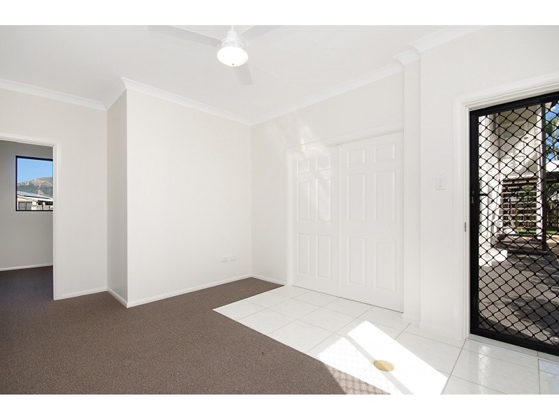 13 Collins Street, Aitkenvale QLD 4814