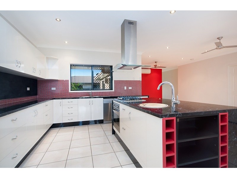 19 Dundabella Drive, Deeragun QLD 4818