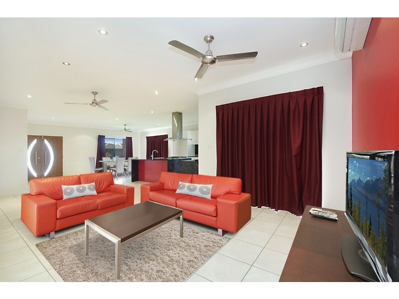 19 Dundabella Drive, Deeragun QLD 4818