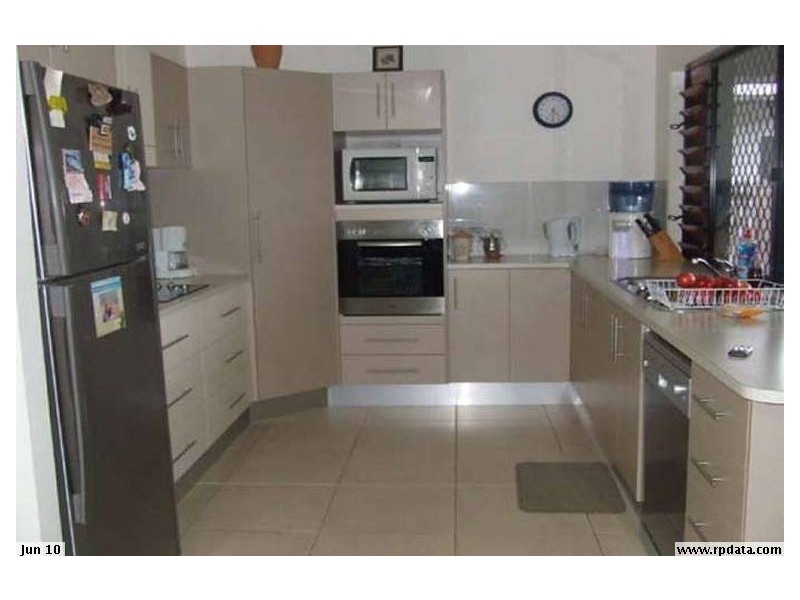 145 Daintree Drive, Bushland Beach QLD 4818