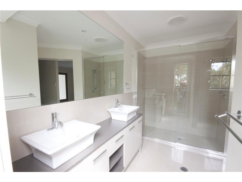 2 Goicoechea Drive, Bushland Beach QLD 4818