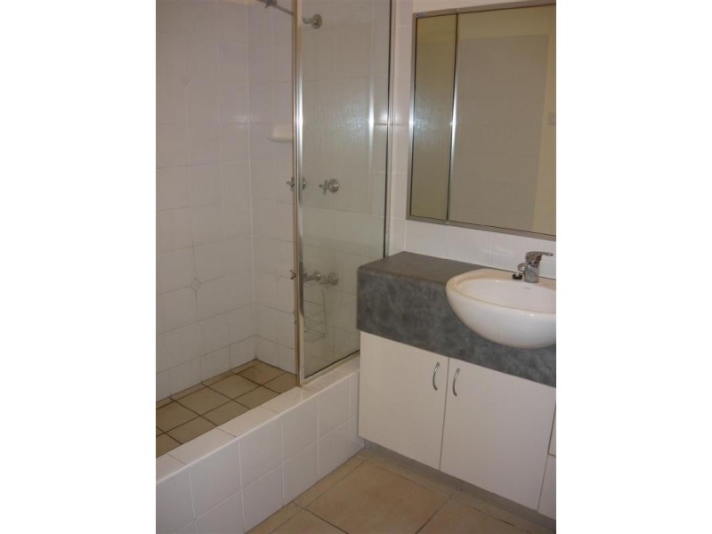 16 Riverbend Drive, Douglas QLD 4814