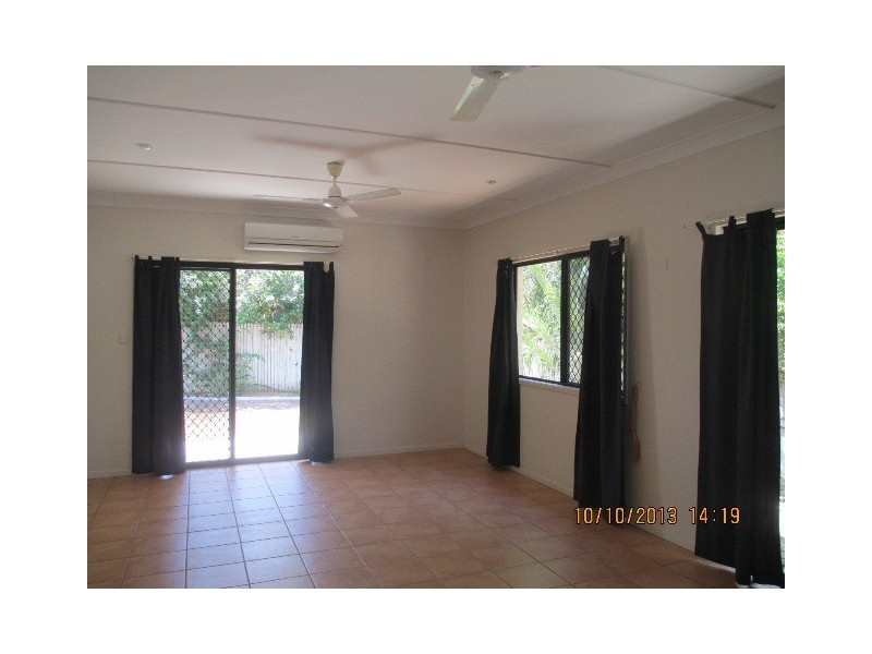 5 Silver Leaf Court, Douglas QLD 4814