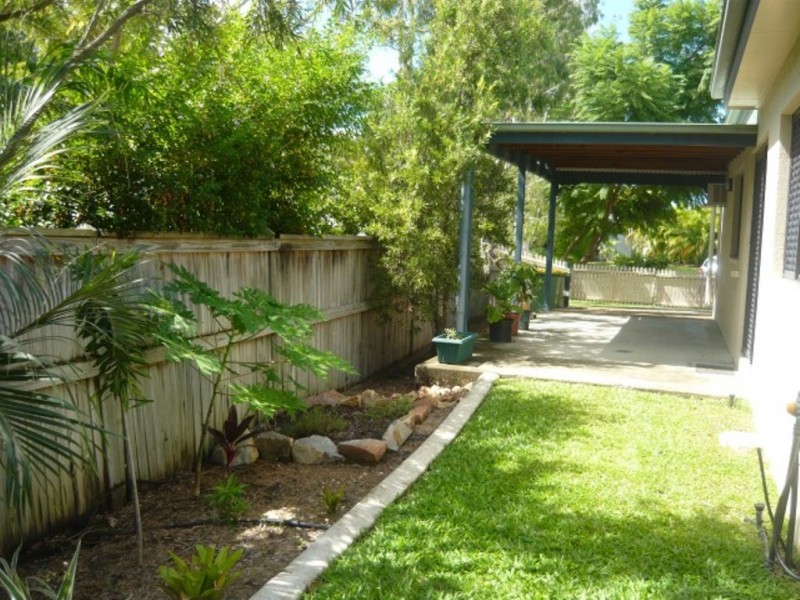 5 Silver Leaf Court, Douglas QLD 4814