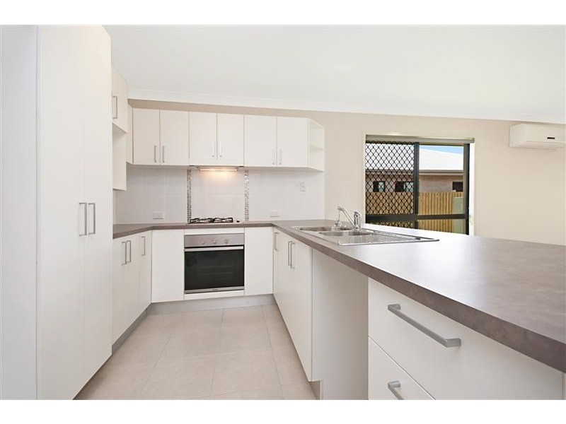 17 Iona Avenue, Burdell QLD 4818