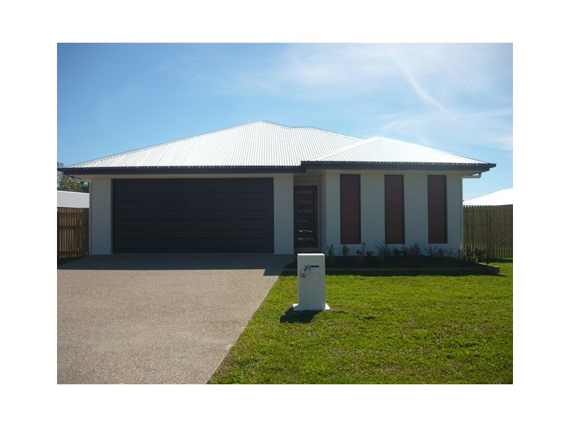 98A Daintree Drive, Bushland Beach QLD 4818