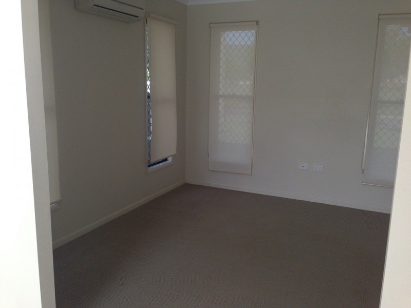 22 Blue Wren Drive, Kelso QLD 4815