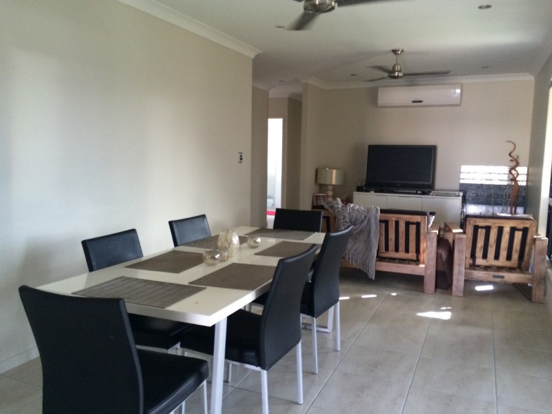 13 Nova Street, Mount Low QLD 4818