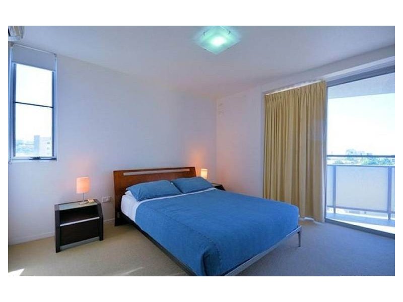 8 8-32 Stanley St, Townsville City QLD 4810