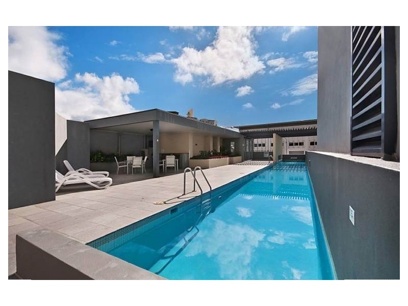 8 8-32 Stanley St, Townsville City QLD 4810