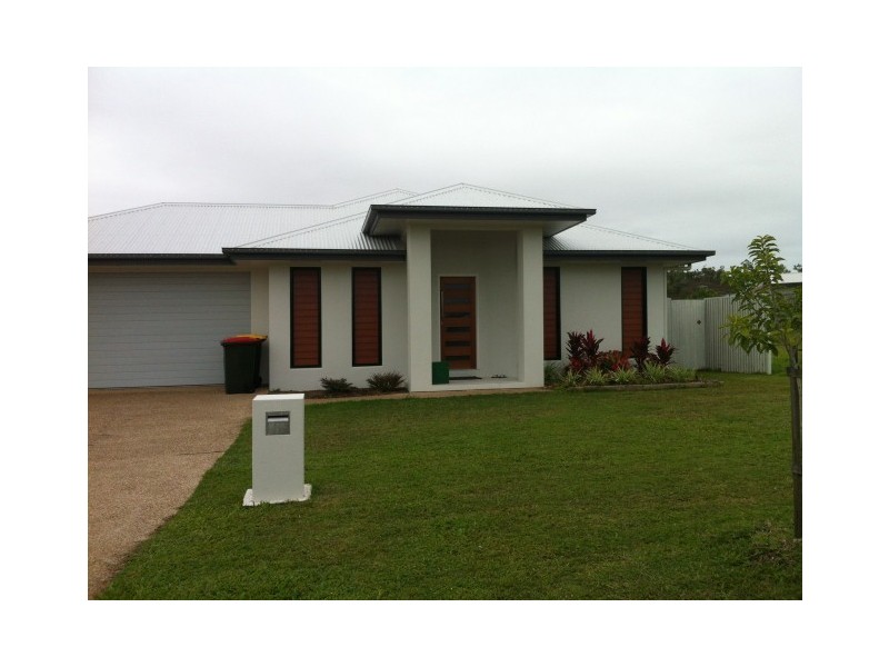 59 Hillock Crescent, Bushland Beach QLD 4818