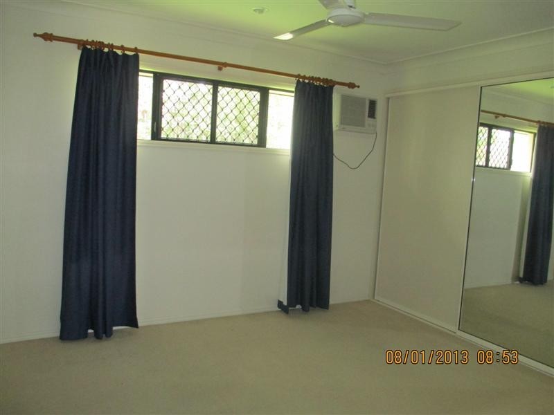 9 Cockatoo Cres, Douglas QLD 4814