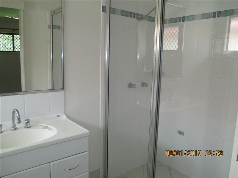 9 Cockatoo Cres, Douglas QLD 4814