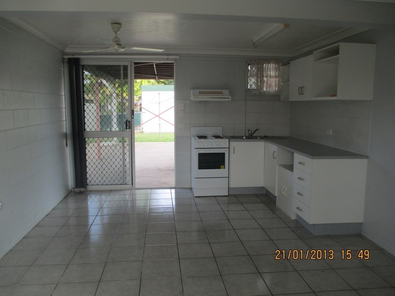 4 Mount Louisa Drive, Mount Louisa QLD 4814