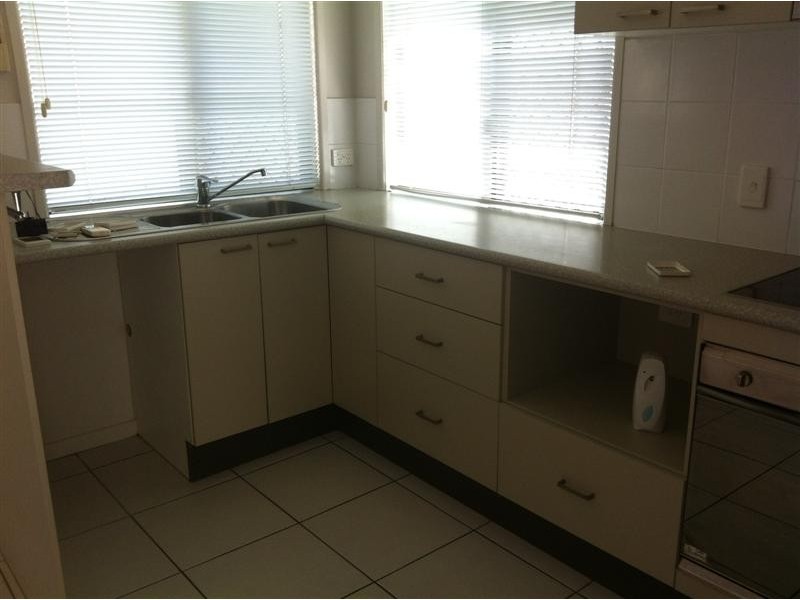 4/6 Freshwater Drive, Douglas QLD 4814