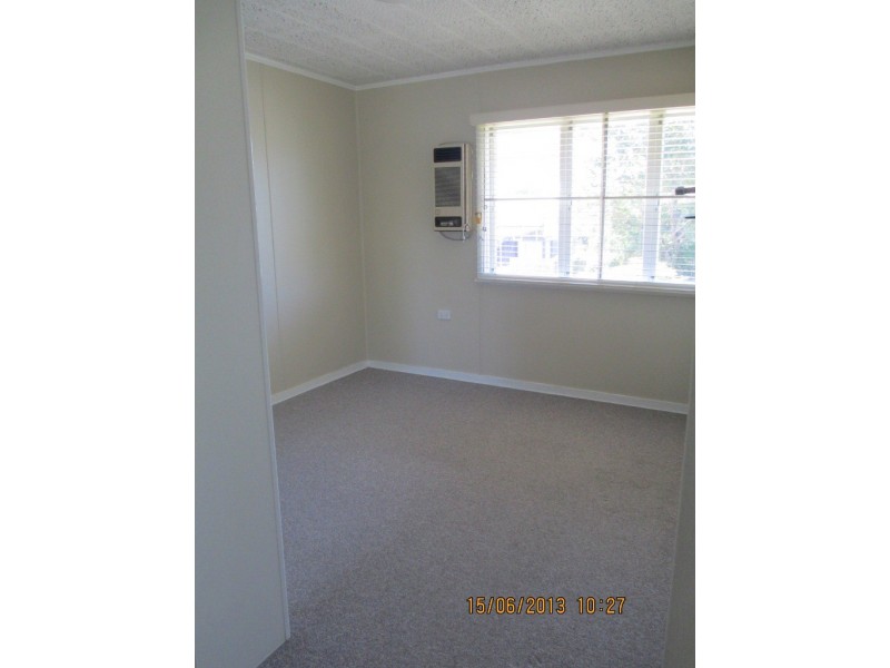 13 Nyora Street, Currajong QLD 4812