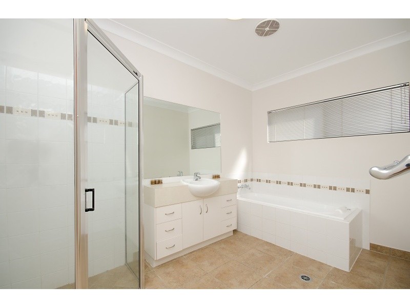 59 River Boulevard, Idalia QLD 4811