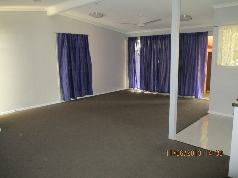 23 Brampton Ave, Cranbrook QLD 4814