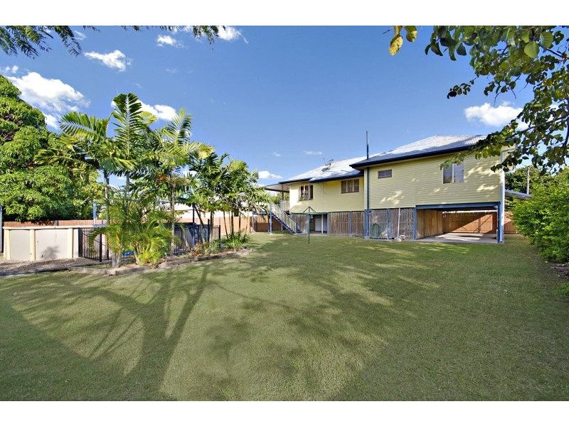 9 Hopkins Street, Currajong QLD 4812