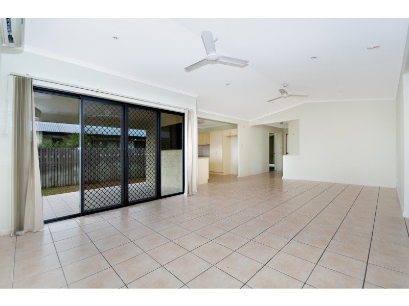 9 Bel Air Ave, Kirwan QLD 4817