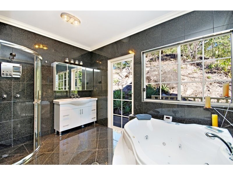 38 Mount Kulburn Drive, Jensen QLD 4818