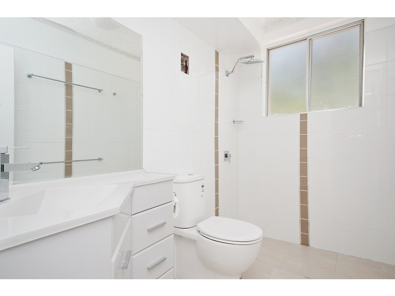 2/17 Stanton Terrace, North Ward QLD 4810