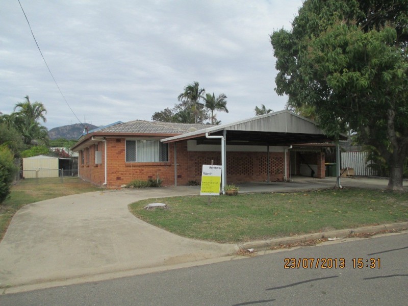 17 Rossiter Street, Cranbrook QLD 4814