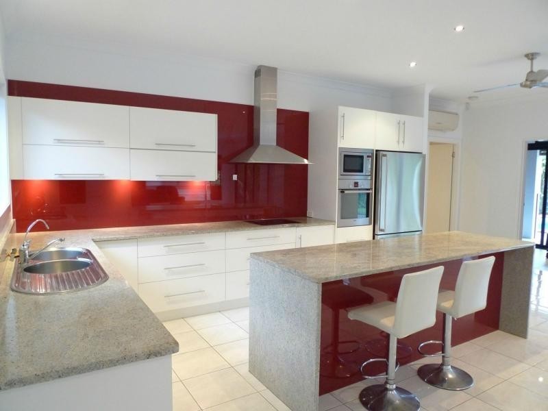 1 Teak Place, Douglas QLD 4814